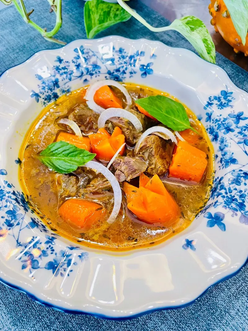Ragoût de boeuf à la citronnelle