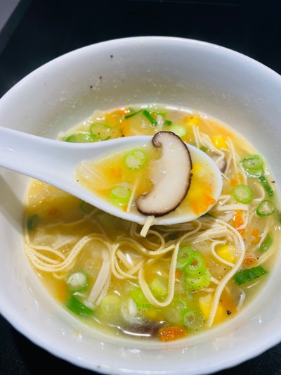 Soupe végétarienne vietnamienne